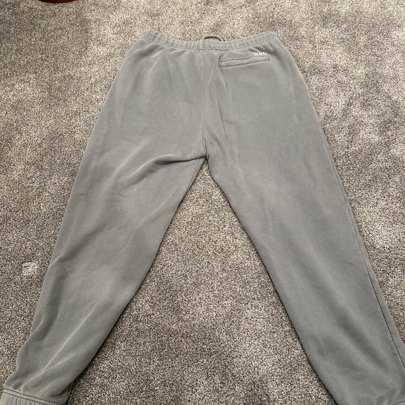 Kith Grayish green sweatpants size medium - Picture 2 of 4